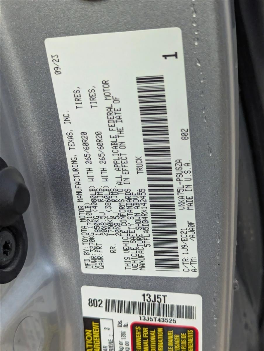 2024 Toyota Tundra 4WD 4WD SR5 CrewMax 5.5' Bed (Natl)