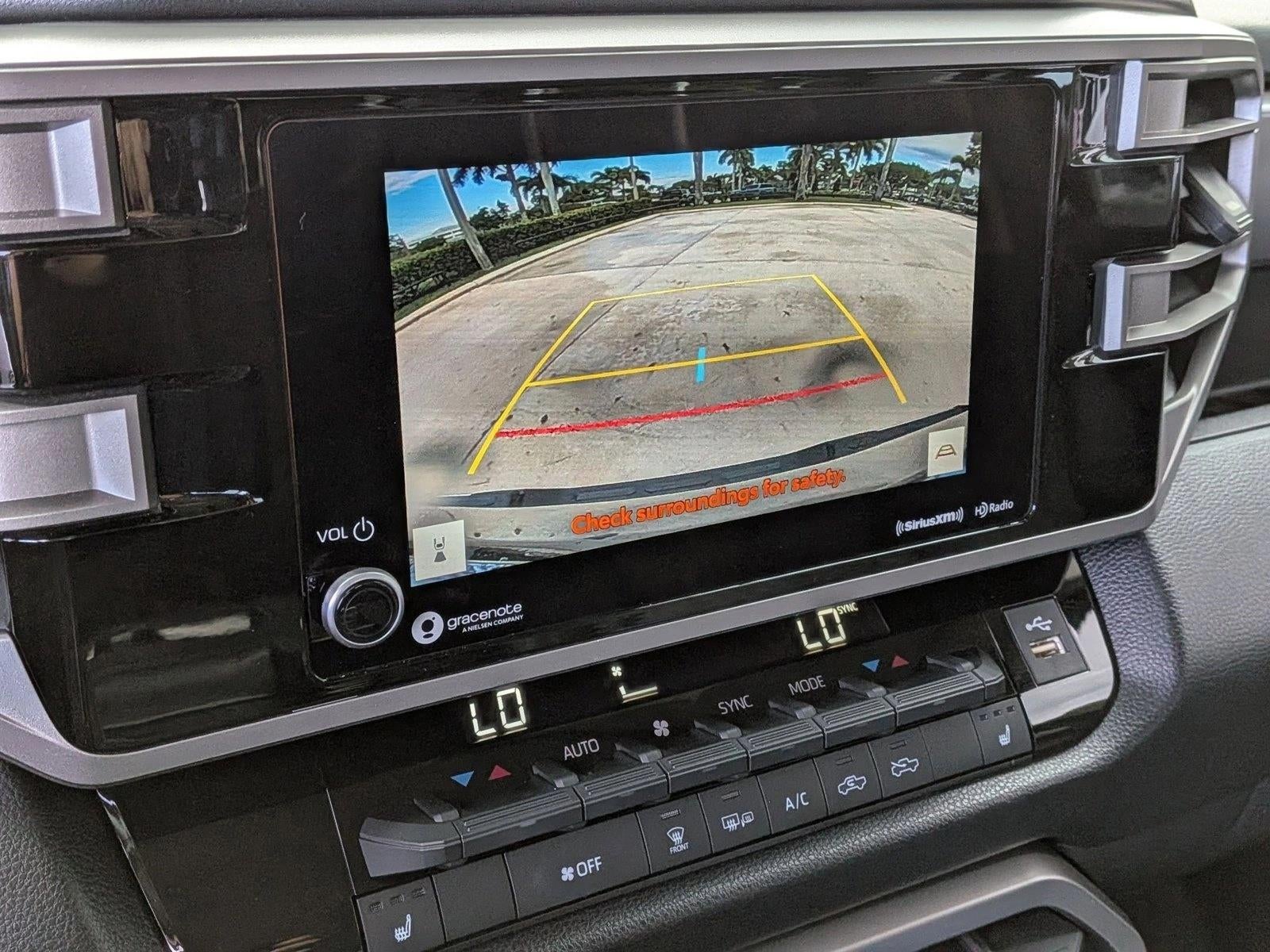 2023 Toyota Tundra 4WD 4WD SR5 CrewMax 5.5' Bed (SE)