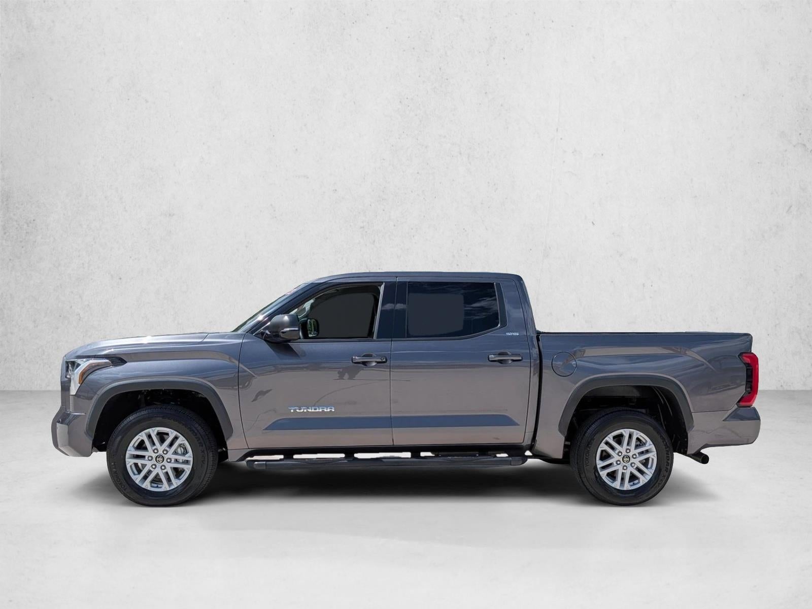 2023 Toyota Tundra 4WD 4WD SR5 CrewMax 5.5' Bed (SE)