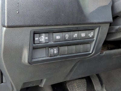 2023 Toyota Tundra 4WD 4WD SR5 CrewMax 5.5' Bed (SE)