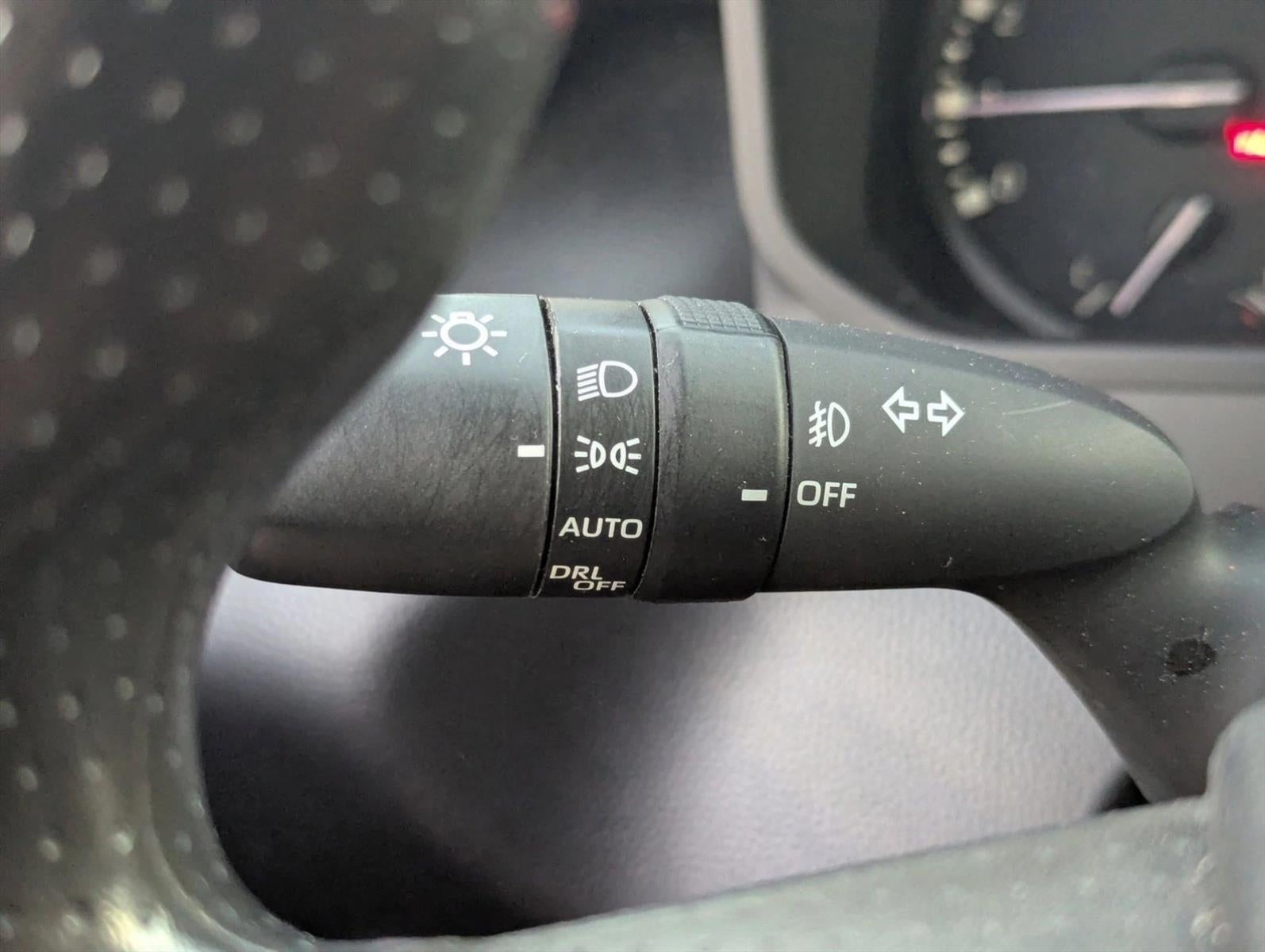 2023 Toyota Tundra 4WD 4WD SR5 CrewMax 5.5' Bed (SE)