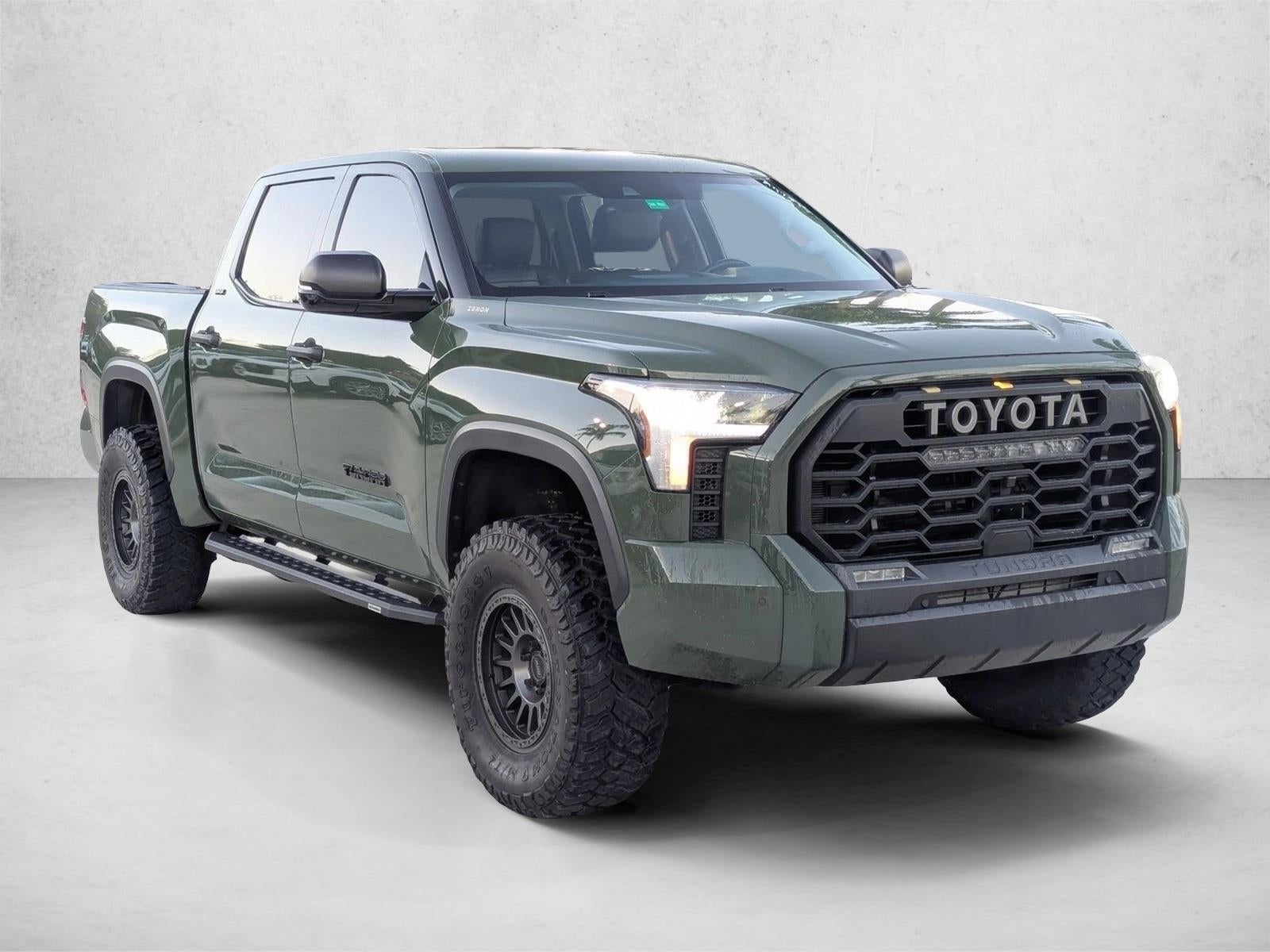 2023 Toyota Tundra 4WD 4WD SR5 CrewMax 5.5' Bed (SE)