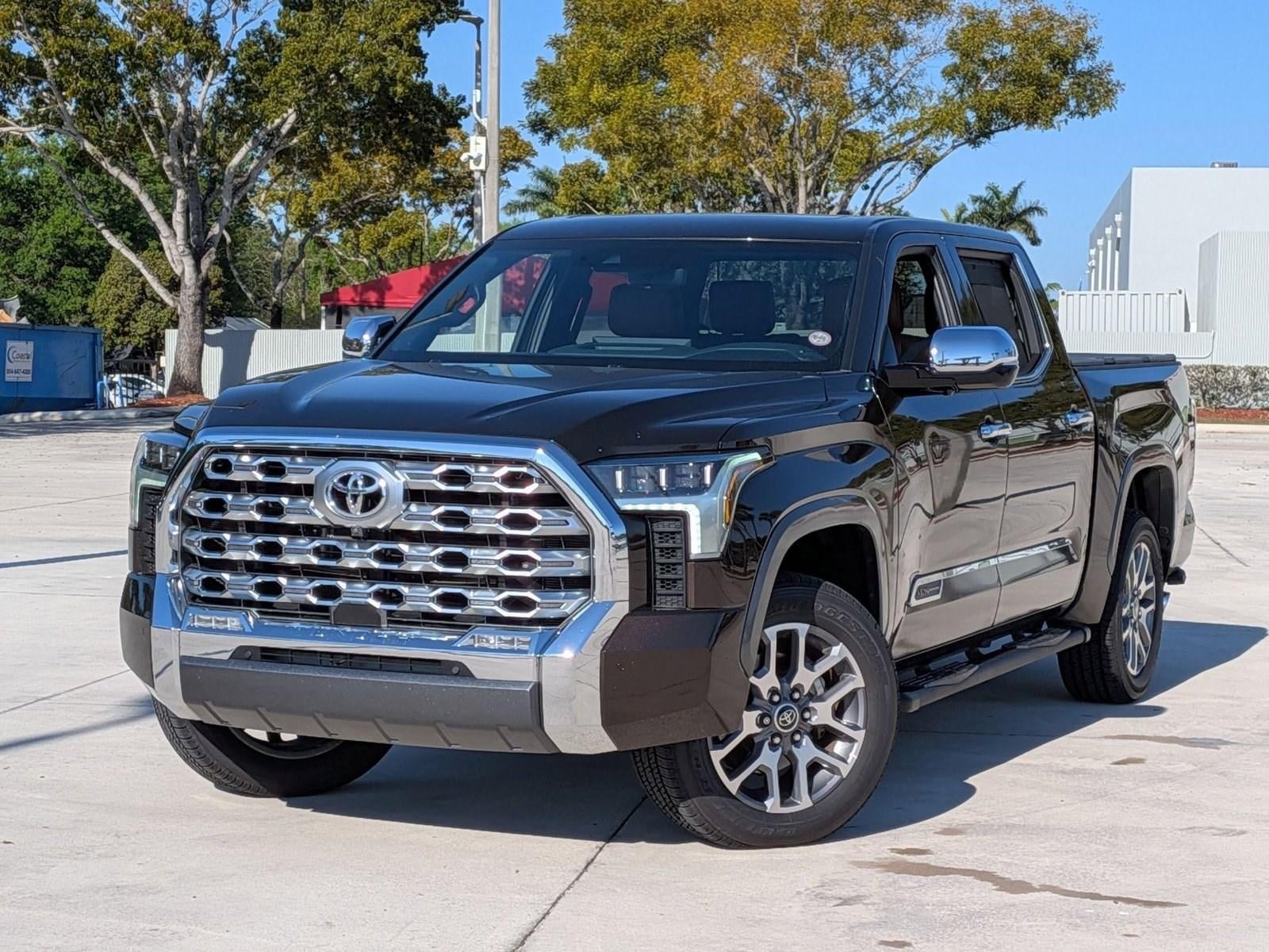 2022 Toyota Tundra 4WD 4WD 1794 Edition CrewMax 5.5' Bed (Natl)