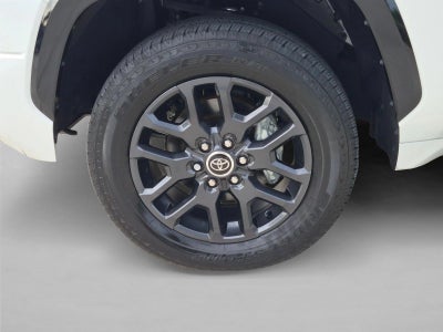 2023 Toyota Tundra 4WD 4WD Platinum Hybrid CrewMax 5.5' Bed (Natl)