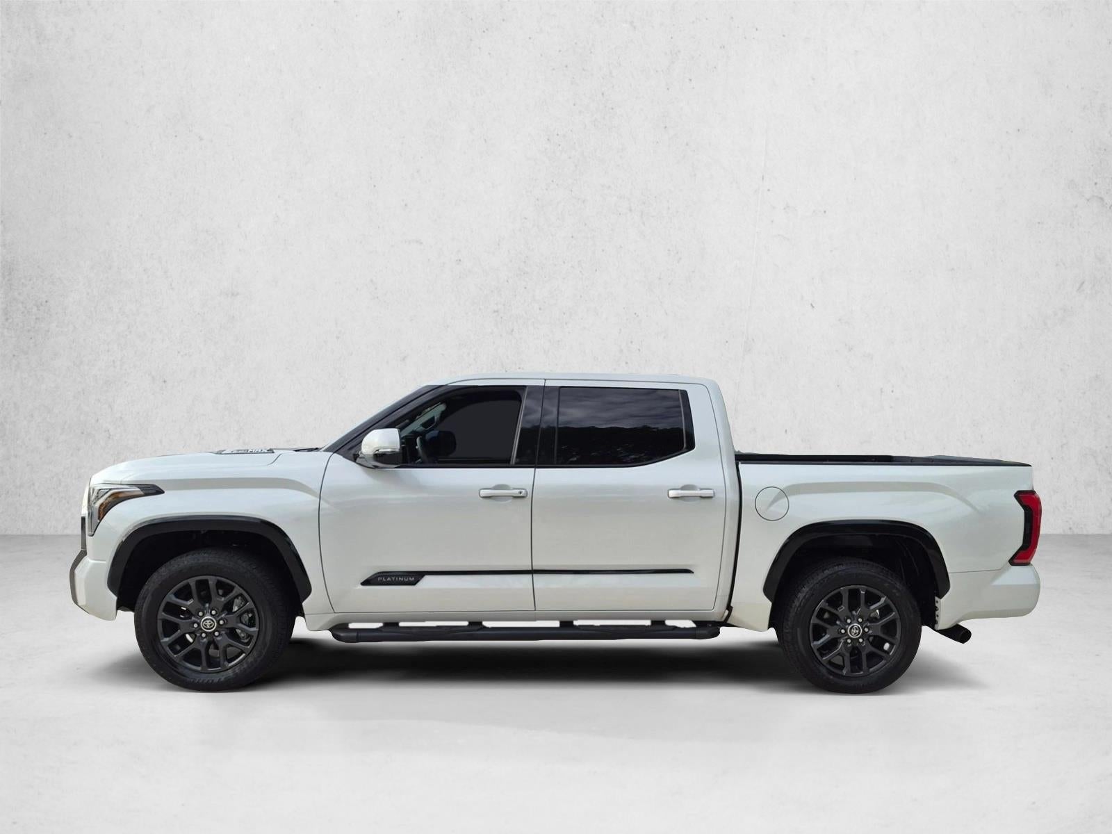 2023 Toyota Tundra 4WD 4WD Platinum Hybrid CrewMax 5.5' Bed (Natl)