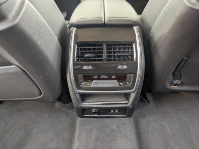 2023 BMW X7 xDrive40i Sports Activity Vehicle