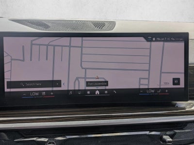 2025 BMW X5 xDrive50e Plug-In Hybrid