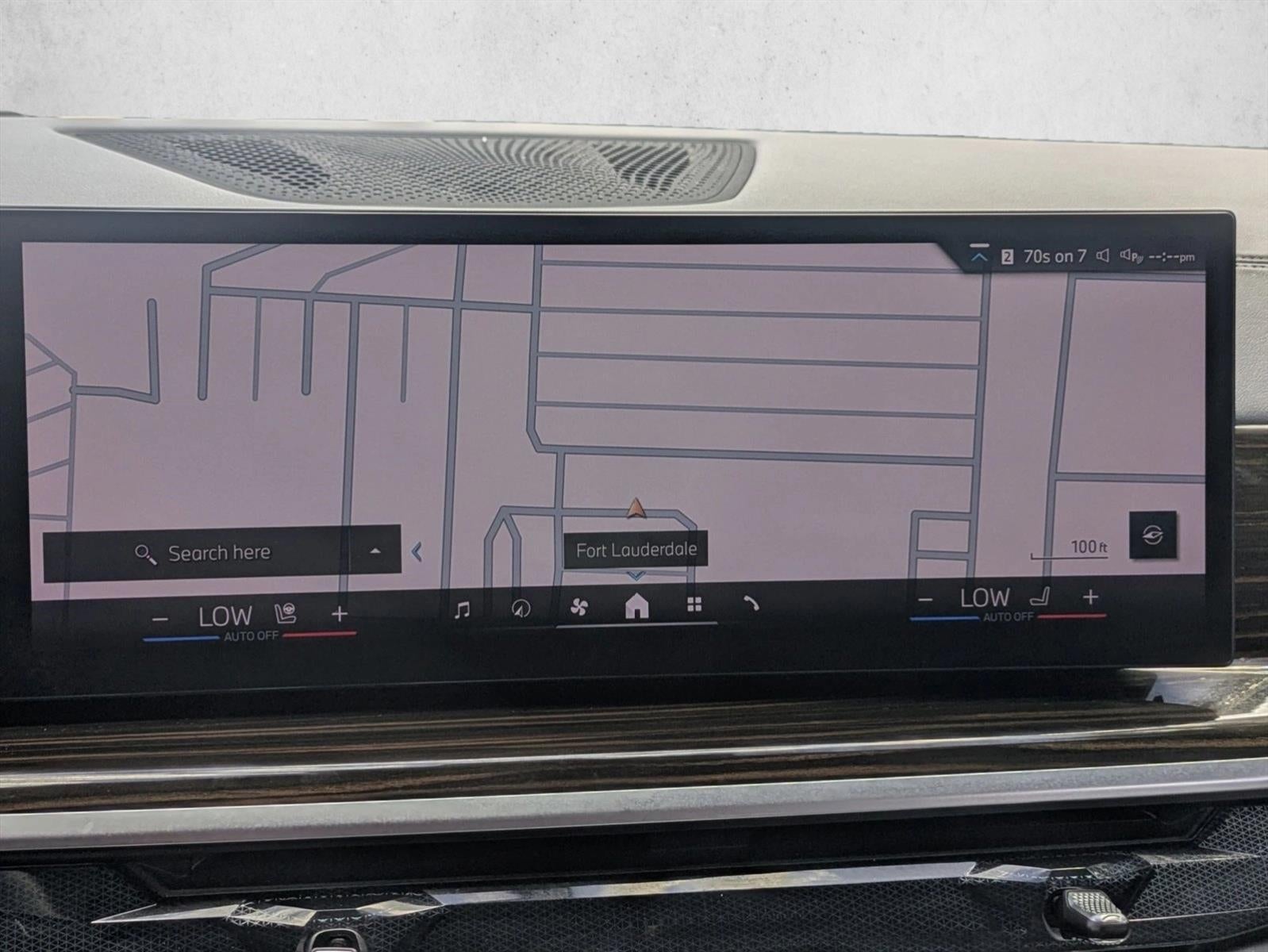 2025 BMW X5 xDrive50e Plug-In Hybrid