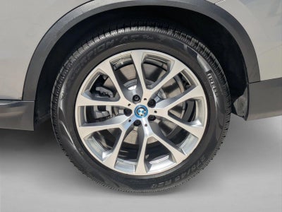 2025 BMW X5 xDrive50e Plug-In Hybrid