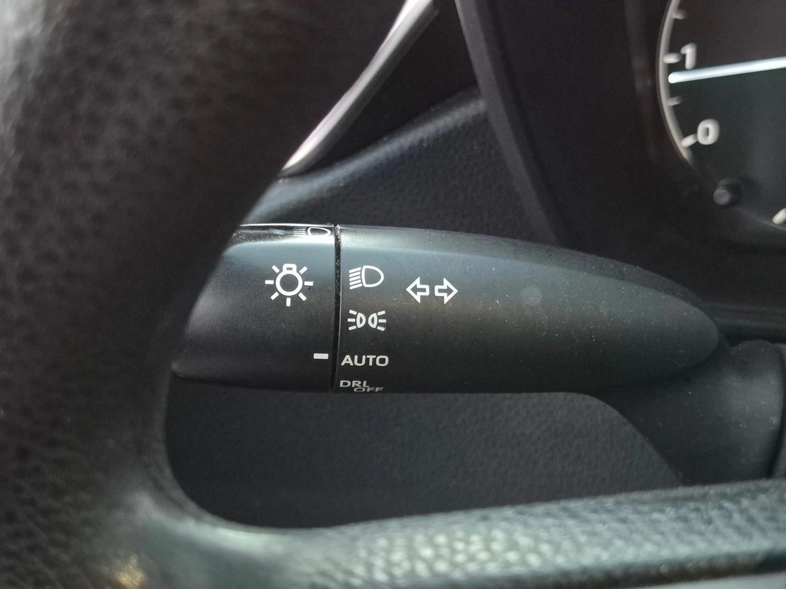 2023 Toyota Corolla LE CVT (Natl)