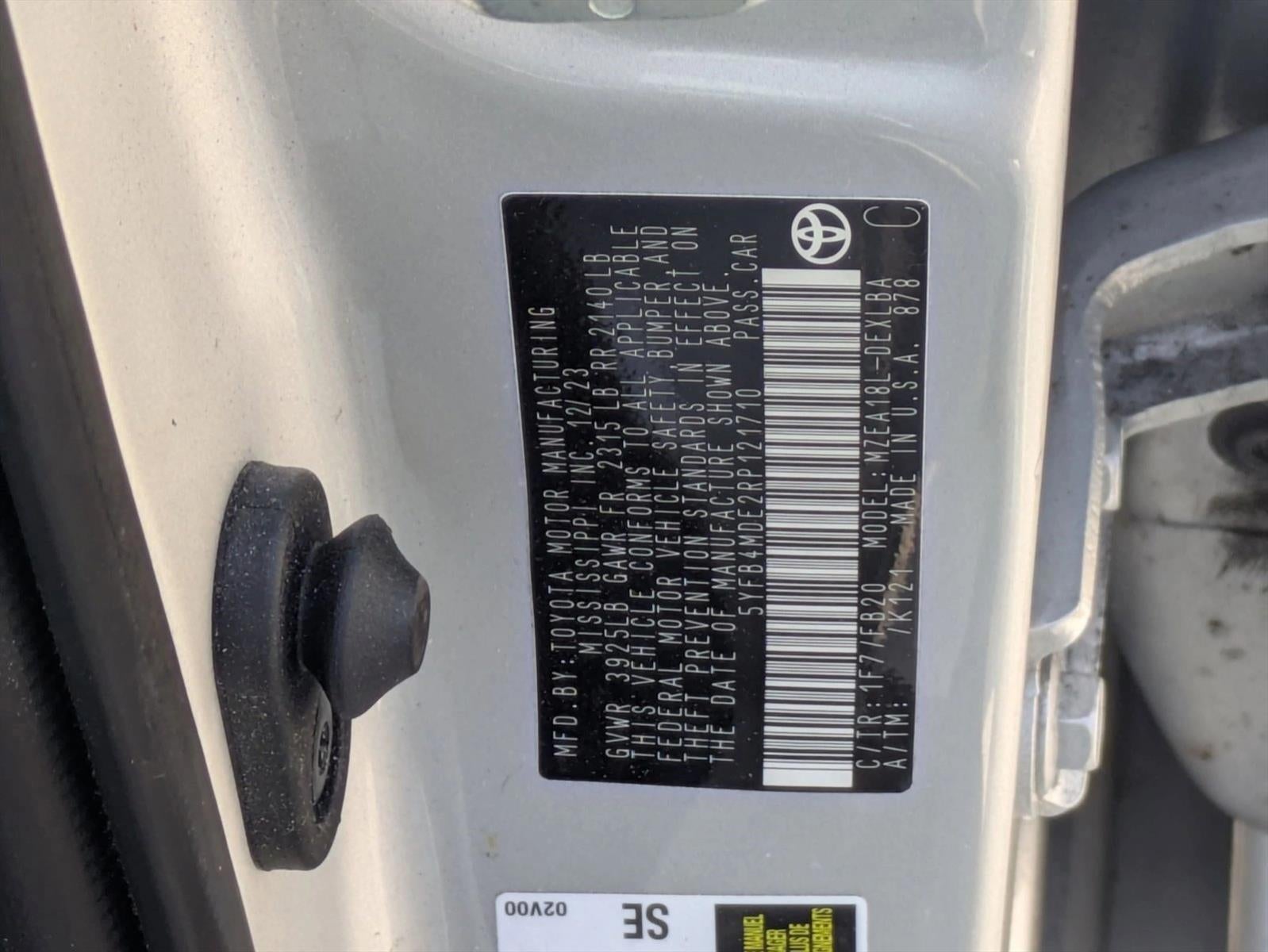 2024 Toyota Corolla LE CVT (Natl)