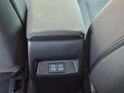 2024 Toyota Corolla LE CVT (Natl)