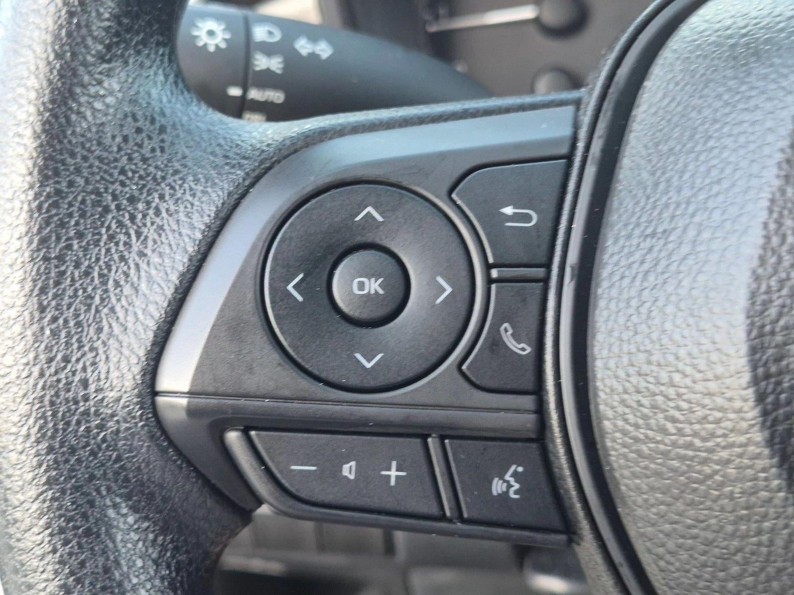 2025 Toyota Corolla LE CVT (Natl)