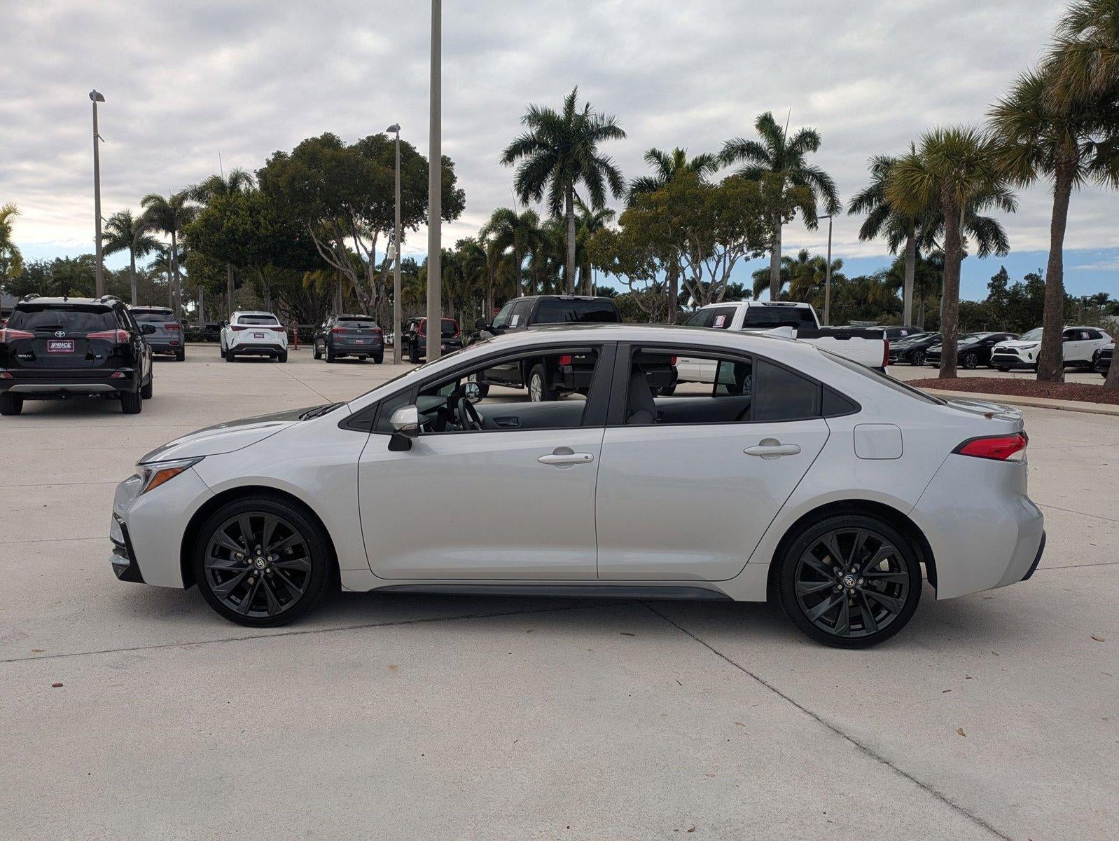 2024 Toyota Corolla SE CVT (Natl)