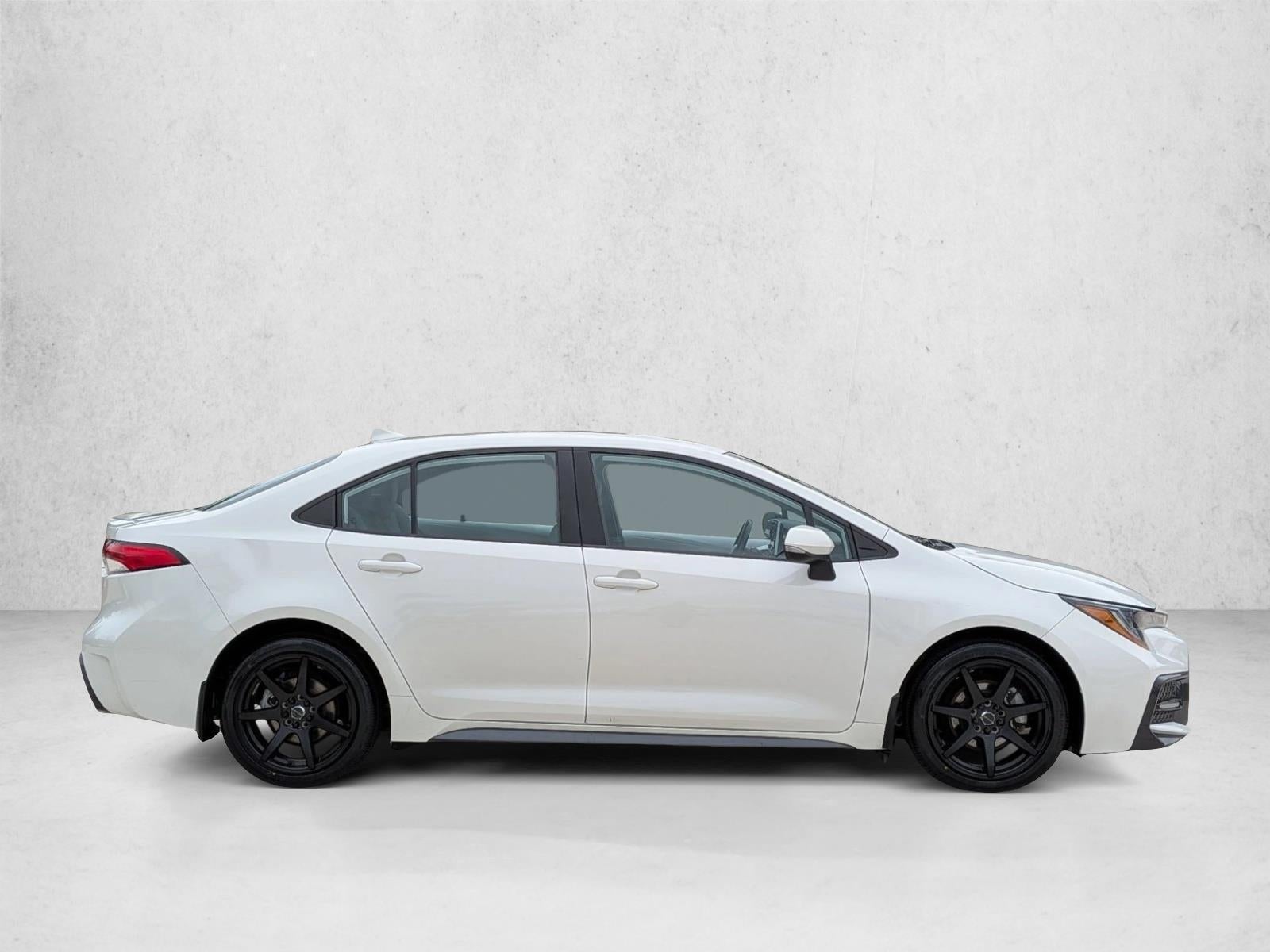2020 Toyota Corolla SE CVT (Natl)