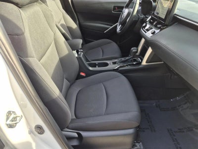 2023 Toyota Corolla Cross LE 2WD (Natl)