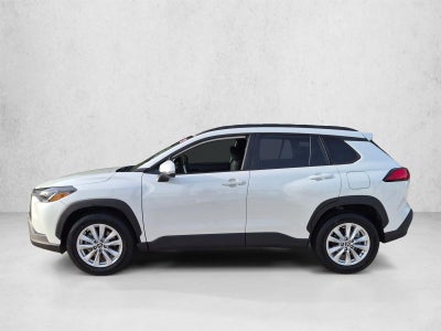 2023 Toyota Corolla Cross LE 2WD (Natl)