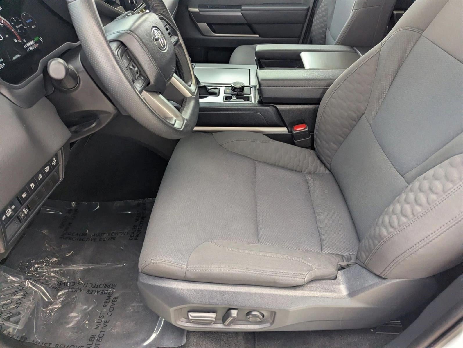2025 Toyota Sequoia SR5 4WD (SE)