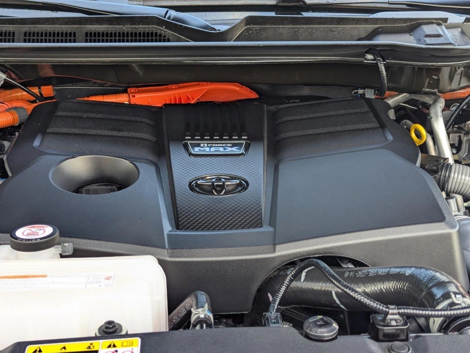 2025 Toyota Sequoia SR5 4WD (SE)