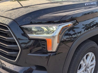 2025 Toyota Sequoia SR5 4WD (SE)
