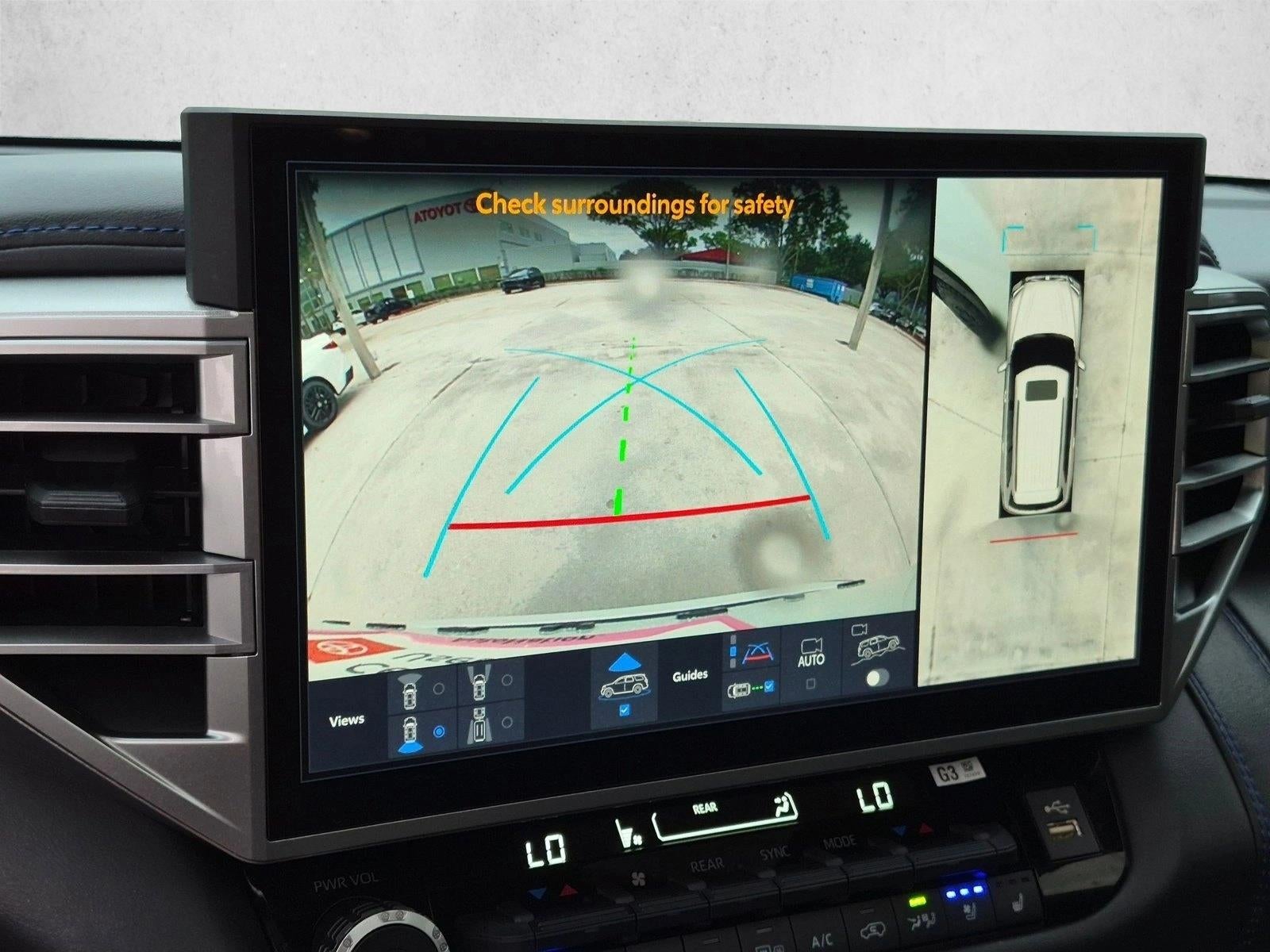 2025 Toyota Sequoia Platinum 4WD (Natl)