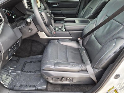 2025 Toyota Sequoia Platinum 4WD (Natl)