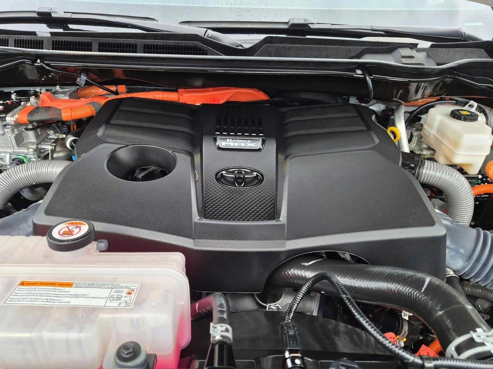 2025 Toyota Sequoia Platinum 4WD (Natl)
