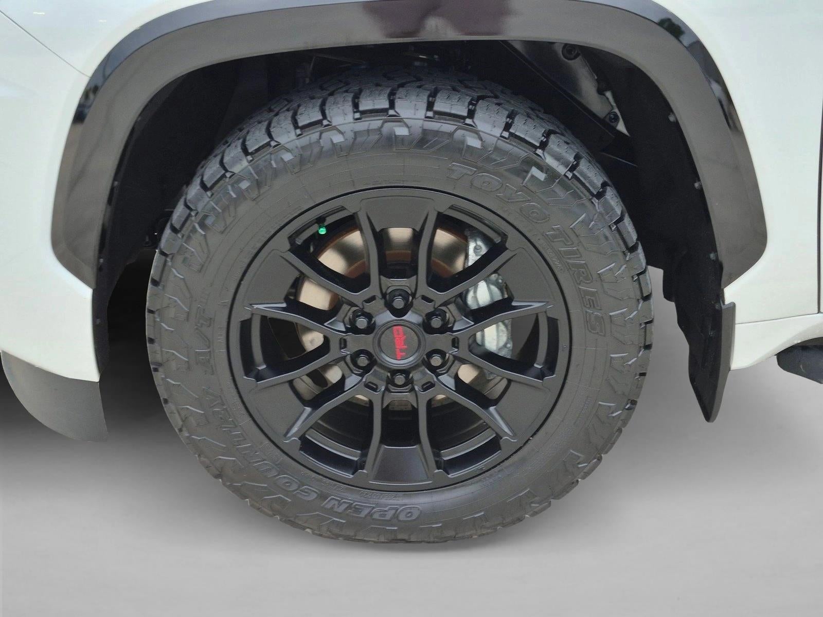 2025 Toyota Sequoia Platinum 4WD (Natl)