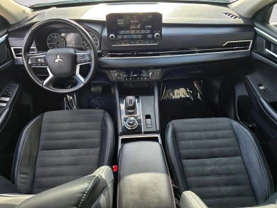 2022 Mitsubishi Outlander SE FWD