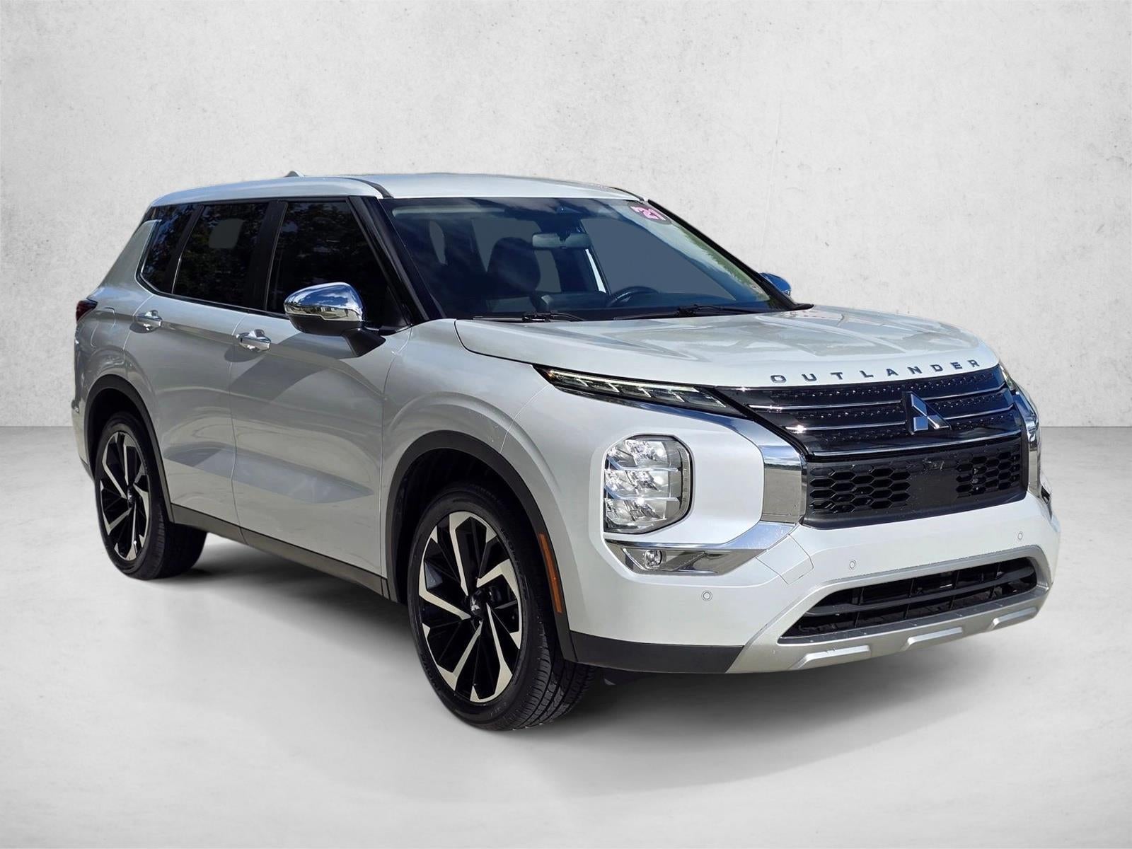 2022 Mitsubishi Outlander SE FWD