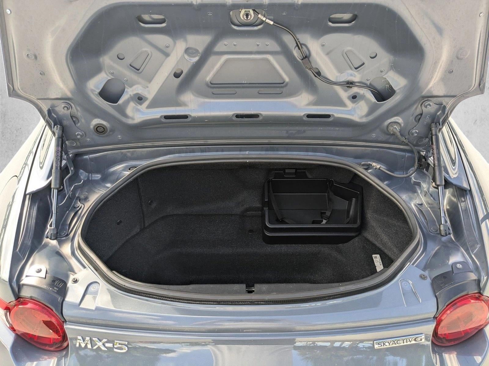 2022 Mazda Mazda MX-5 Miata RF Grand Touring Manual