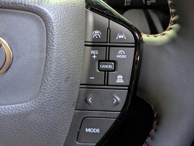 2026 Toyota Prius Plug-In Hybrid SE (Natl)