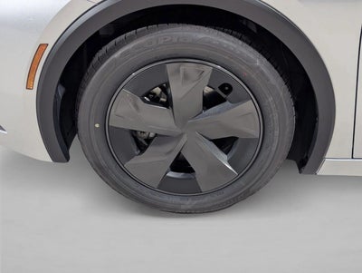 2026 Toyota Prius Plug-In Hybrid SE (Natl)