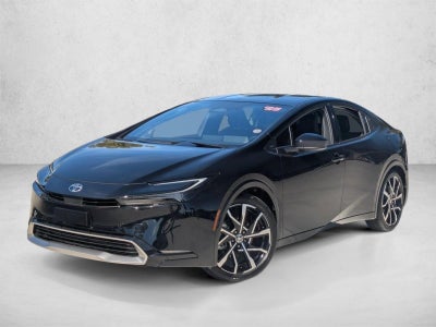 2025 Toyota Prius Plug-In Hybrid XSE (Natl)