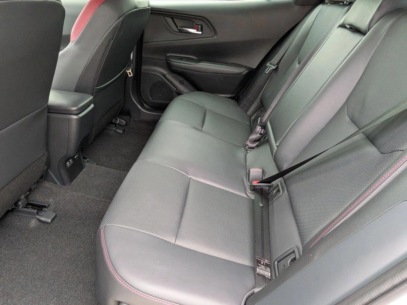 2025 Toyota Prius Plug-In Hybrid XSE (Natl)