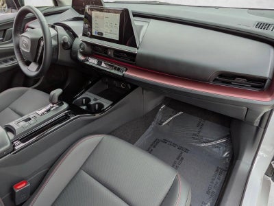 2025 Toyota Prius Plug-In Hybrid XSE (Natl)