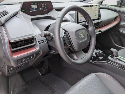 2025 Toyota Prius Plug-In Hybrid XSE (Natl)