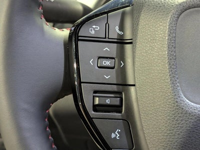 2025 Toyota Prius Plug-In Hybrid XSE (Natl)