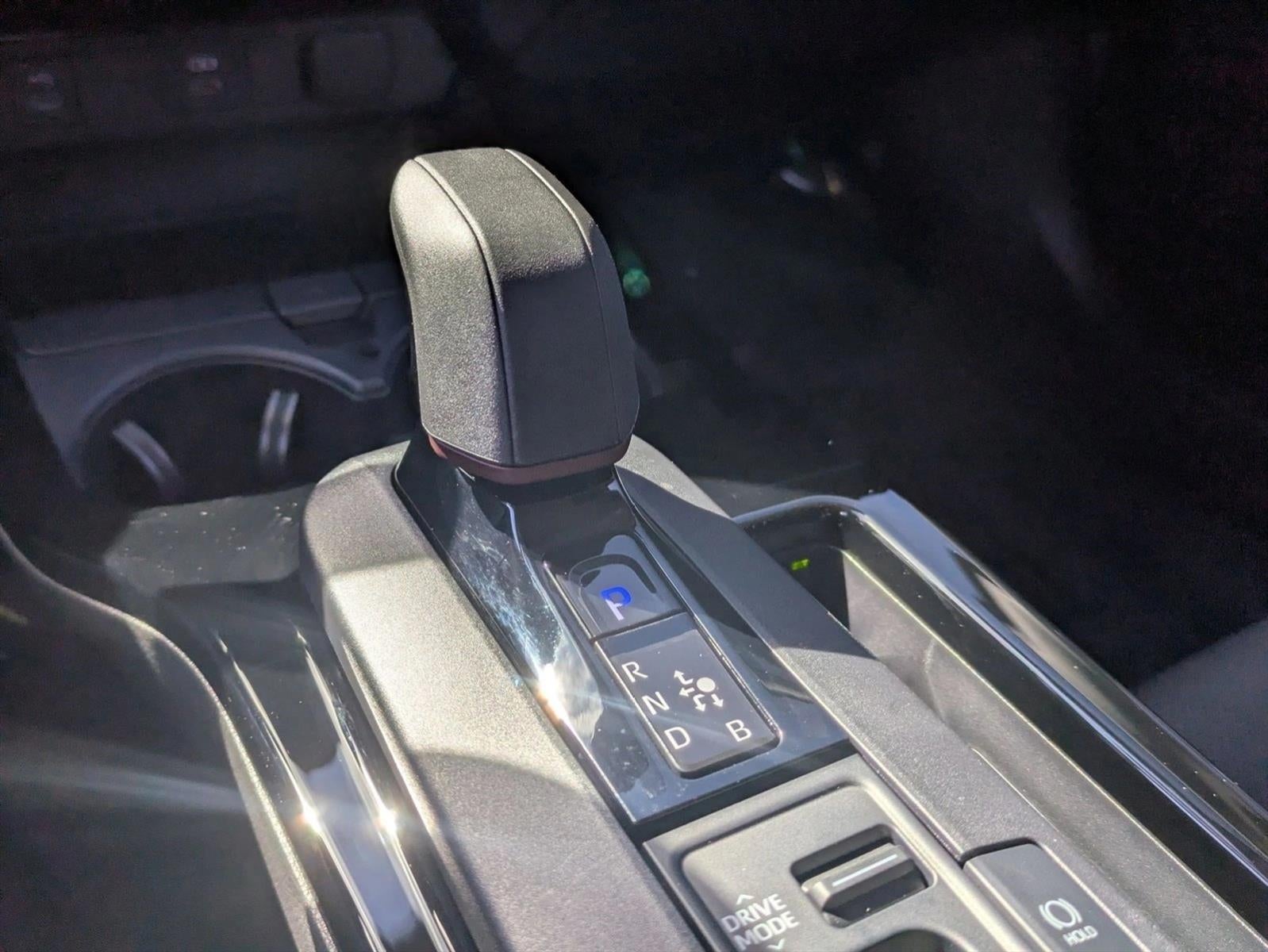 2025 Toyota Prius Plug-In Hybrid XSE (Natl)