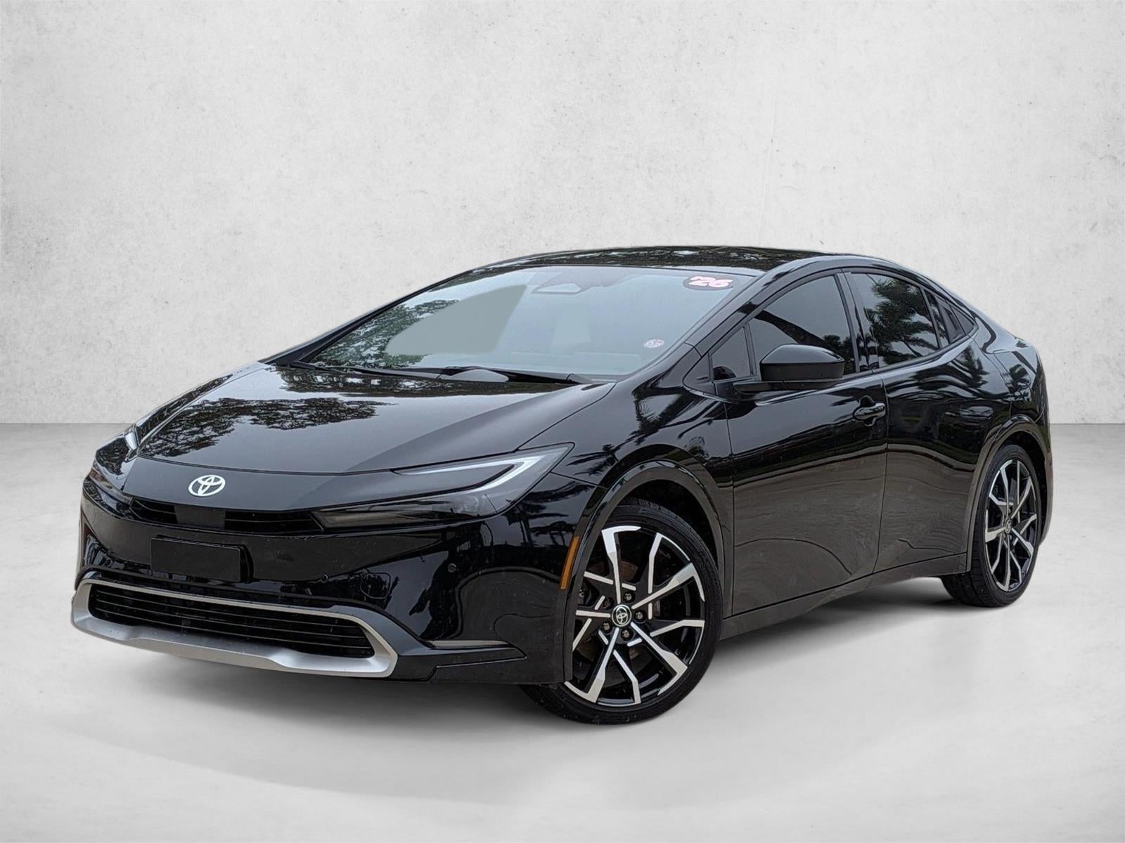 2026 Toyota Prius Plug-In Hybrid XSE (Natl)