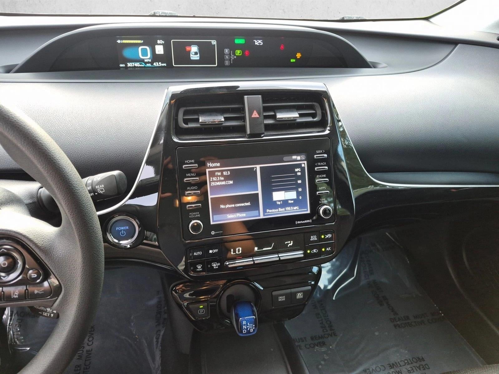 2022 Toyota Prius LE (Natl)