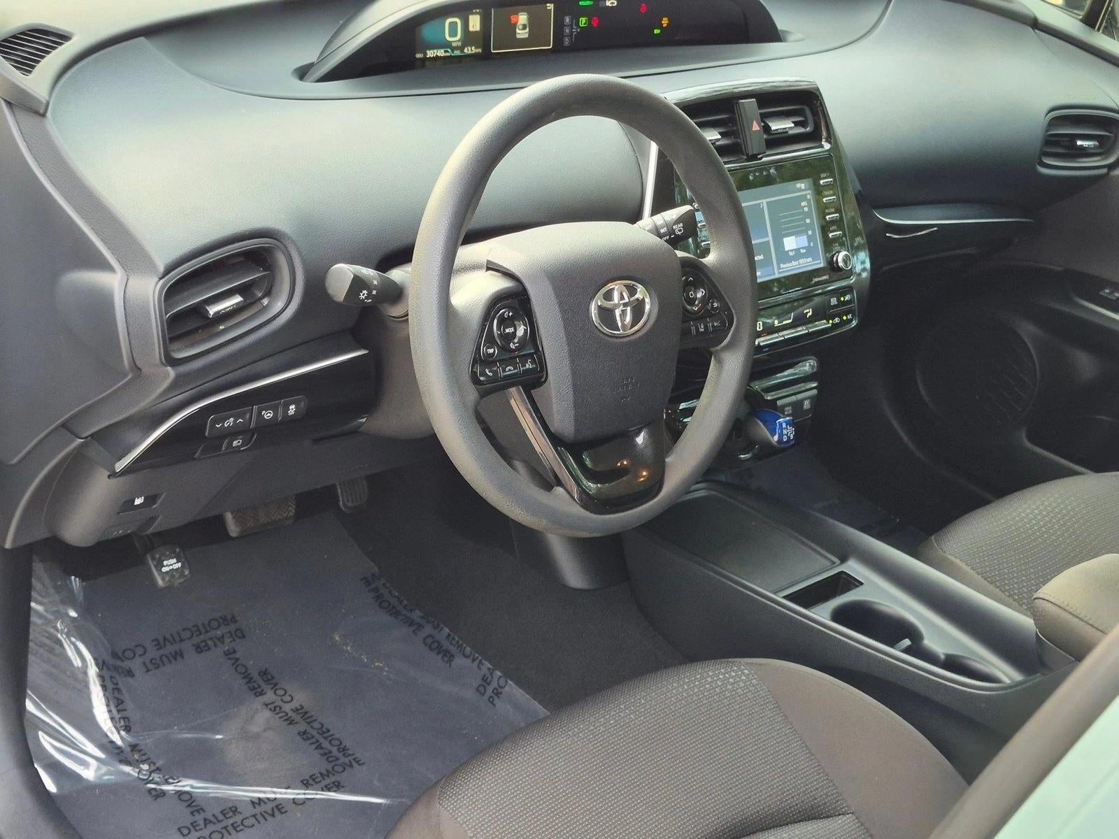 2022 Toyota Prius LE (Natl)