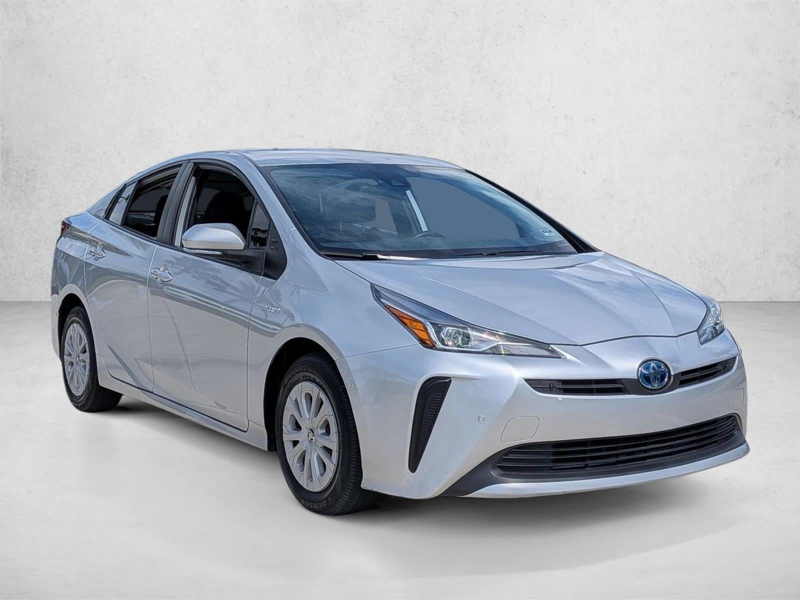 2022 Toyota Prius LE (Natl)