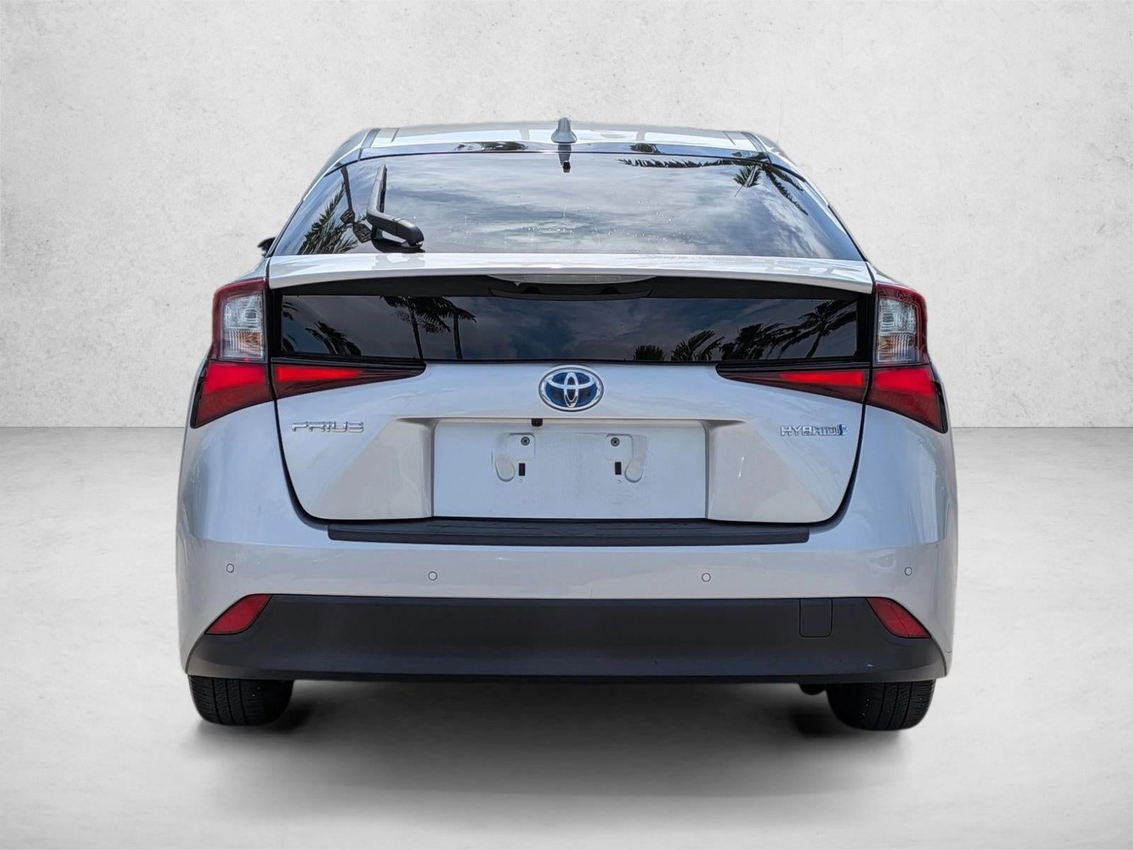 2022 Toyota Prius LE (Natl)