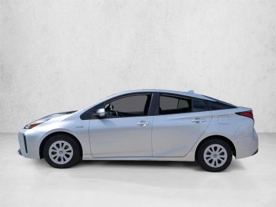 2022 Toyota Prius LE (Natl)
