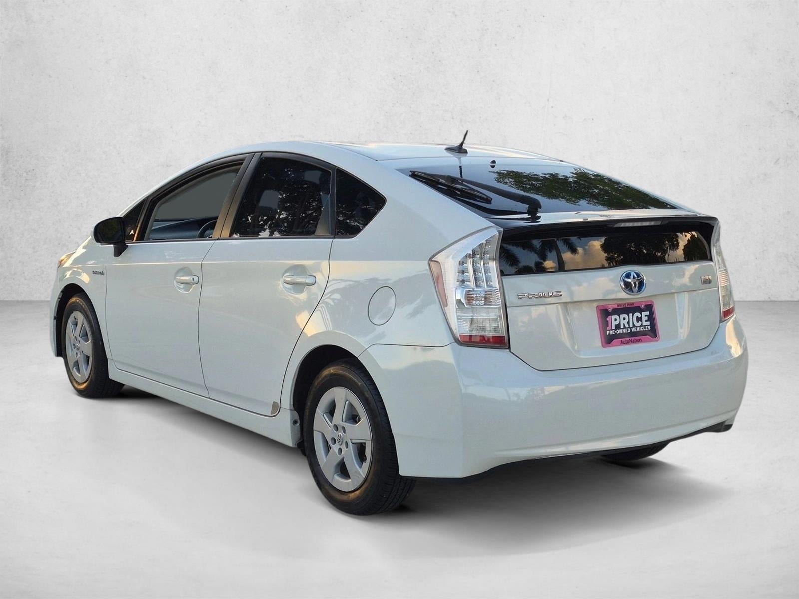2010 Toyota Prius 5dr HB III (Natl)