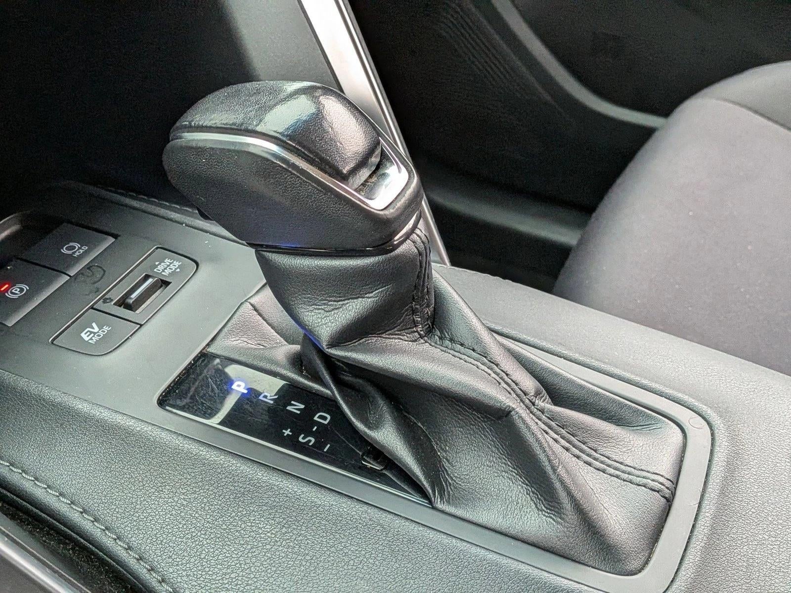 2022 Toyota Venza LE AWD (GS)