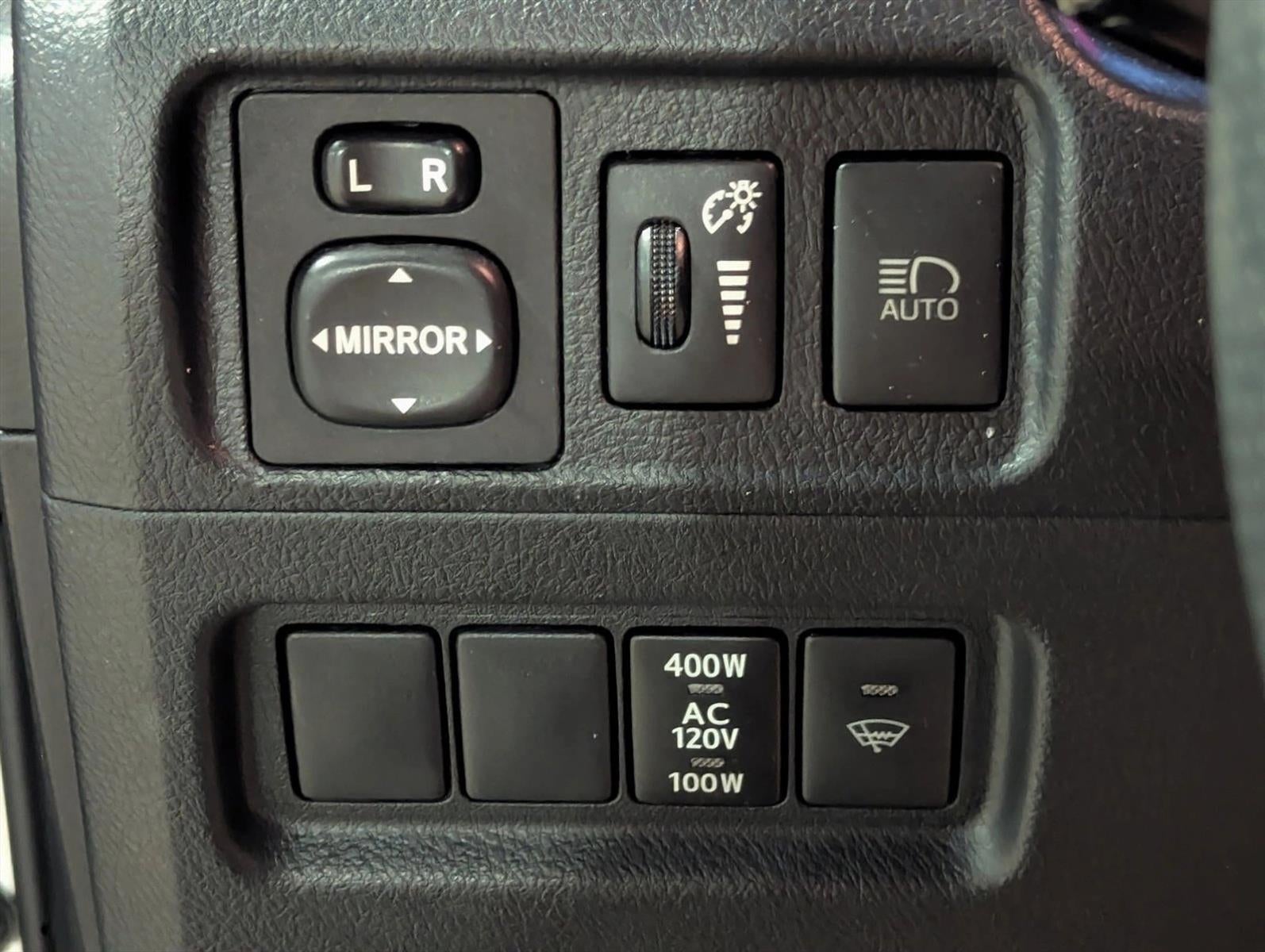 2022 Toyota 4Runner SR5 2WD (Natl)