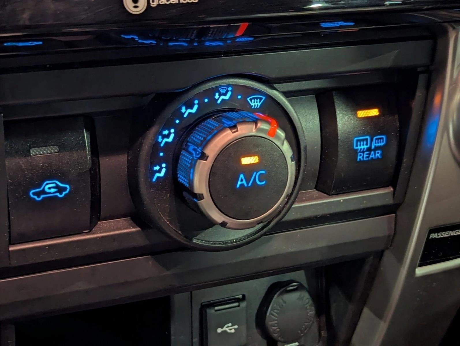 2022 Toyota 4Runner SR5 2WD (Natl)