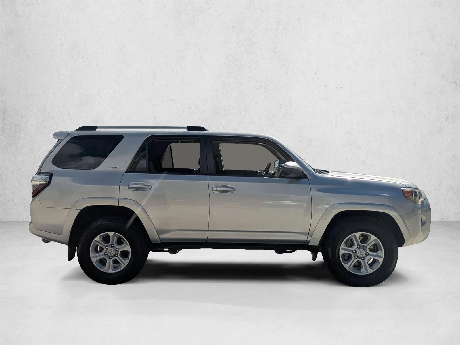 2022 Toyota 4Runner SR5 2WD (Natl)